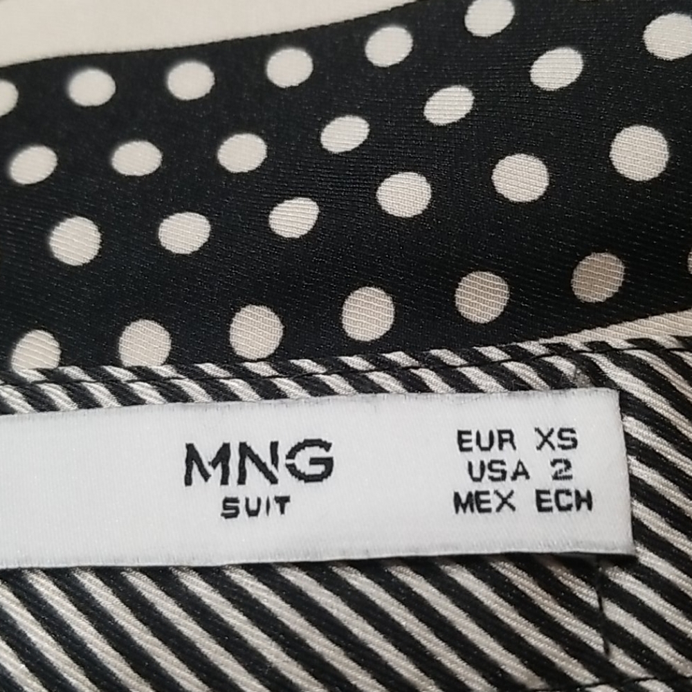 Button Down Mango Top - image 4